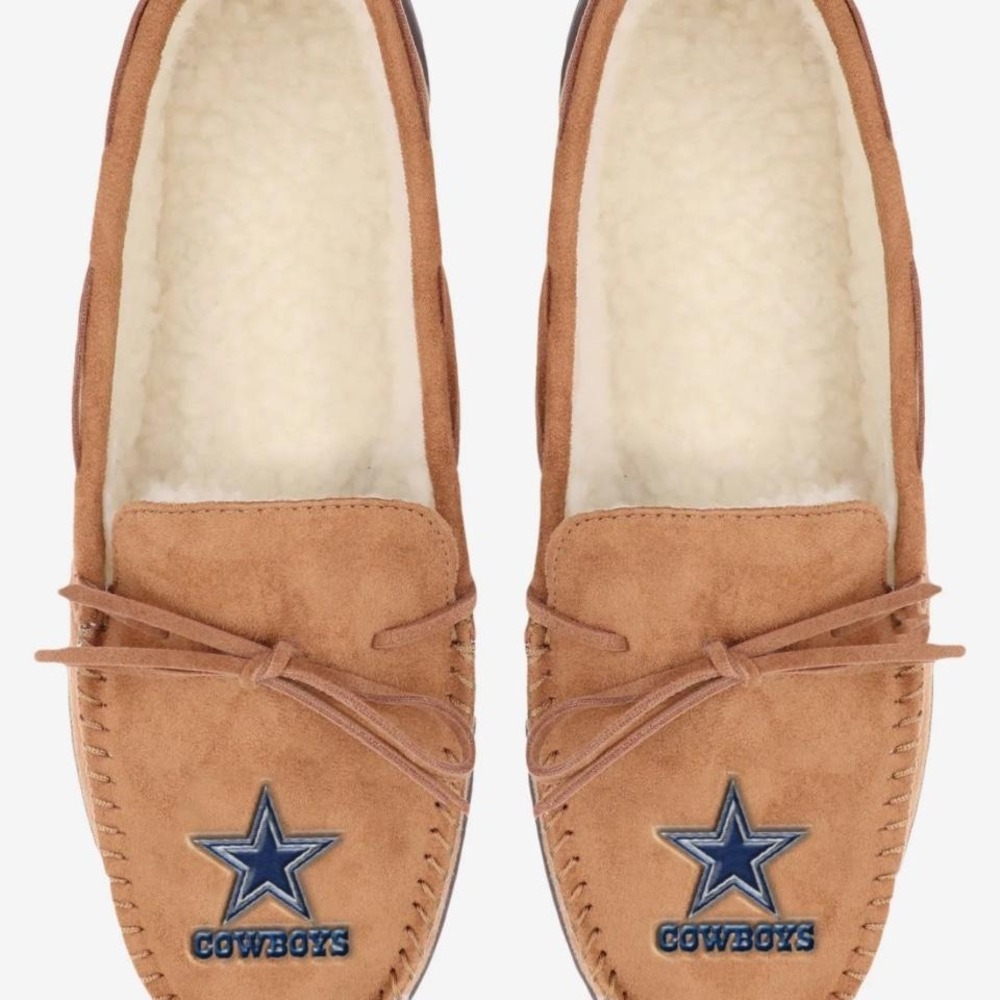 NFL Dallas Cowboys Moccasin Slipper men size Medium foco tan‎ house shoes
